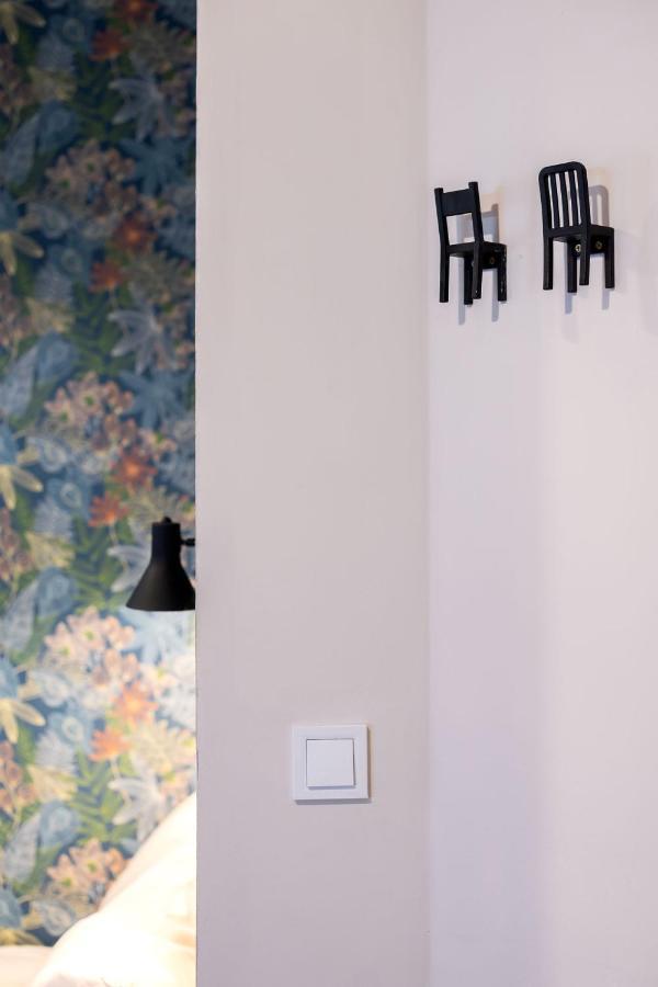 Economy Downtown Design Apartments - Free Parking - Balcony - Super Puplic Transport - Ac Budapest Luaran gambar